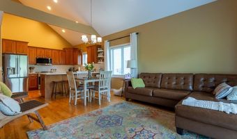 5574 Carver, Asbury, IA 52002