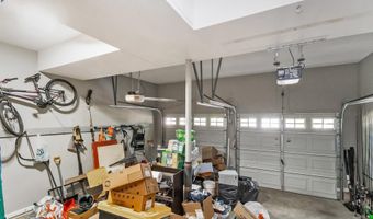 2429 S FRONT St, Allentown, PA 18103