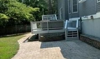 912 HARMONY Ave, Arnold, MD 21012
