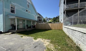 41 Dunn St, Auburn, ME 04210