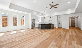 126 John St, Aledo, TX 76008