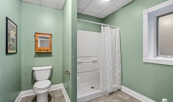 2448 Haven Dr, Abilene, KS 67410
