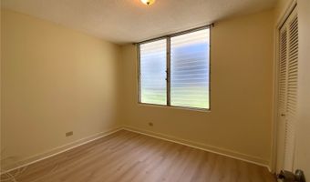 2981 Ala Napuaa Pl 102, Honolulu, HI 96818