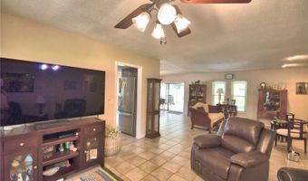 902 CRESTVIEW Dr, Auburndale, FL 33823