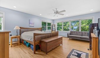 240 S Cove Rd, Burlington, VT 05401