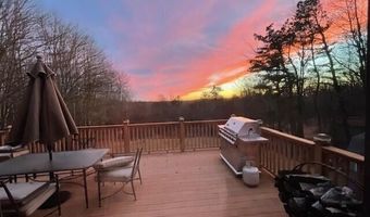 361 Birch Dr, Blakeslee, PA 18610