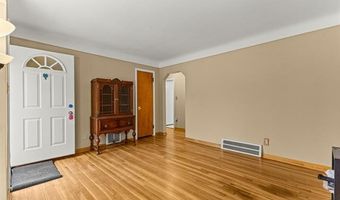 9804 Hubert Ave, Allen Park, MI 48101