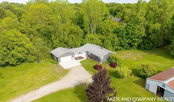 8091 Warner St, Allendale, MI 49401