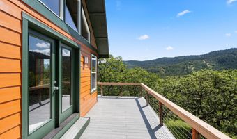 30 Steinman Dr, Ashland, OR 97520