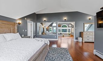 129 Loon Call Dr, Belgrade, ME 04917