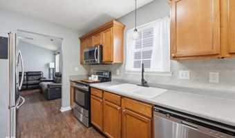 10216 Clear Sky Dr, Avon, IN 46123