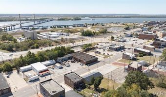 808 E Broadway, Alton, IL 62002