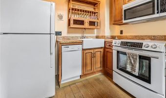 305 N Main St, Alma, WI 54610