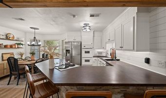 101 Hidden Valley Dr, Aledo, TX 76008