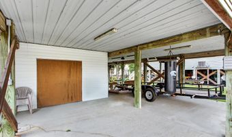 4031 Bank St, Bay St. Louis, MS 39520
