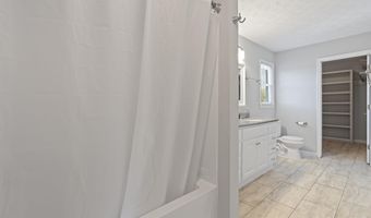 15153 New Cut Rd, Athens, AL 35611