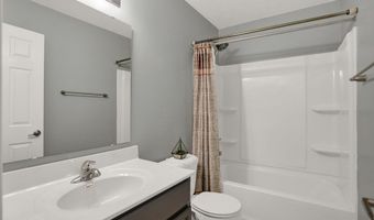 8644 Stoddard Ln, Indianapolis, IN 46217