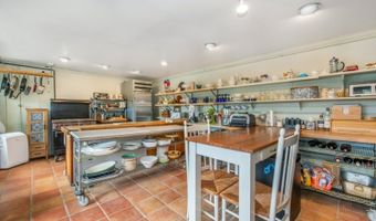 40 Hemlock Ave, Andover, NJ 07860