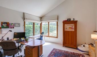 1015 Via Mil Cumbres, Solana Beach, CA 92075