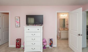 1661 Devonshire Ave, Avon, IN 46123