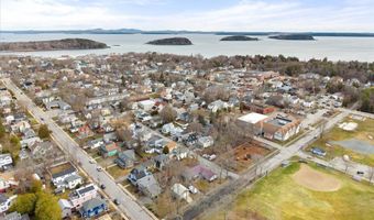 78 Ledgelawn Ave, Bar Harbor, ME 04609