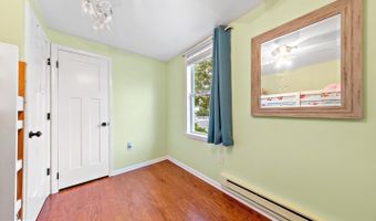 130 Chatsworth Ave 1, Beach Haven, NJ 08008