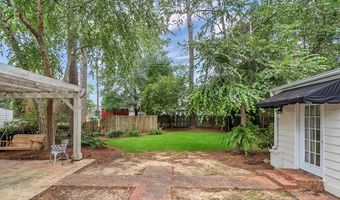 1021 Summit Dr, Albany, GA 31707