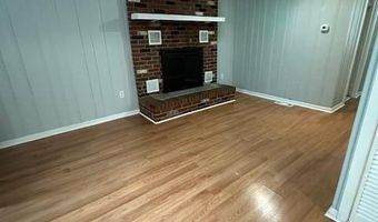 121 Pennant Ave, Beachwood, NJ 08722