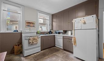 49 Arnold St, East Providence, RI 02915