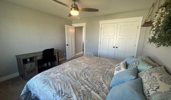 5038 Cassie Dr, Chubbuck, ID 83202