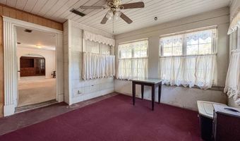 52 17th St, Apalachicola, FL 32320