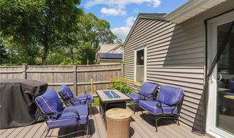 40 Queen St, North Kingstown, RI 02852