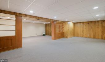 1810 HEMLOCK Cir, Abington, PA 19001