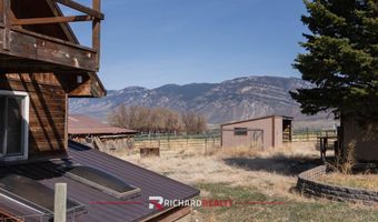 16 Caddis Ln, Cody, WY 82414