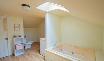235 E Saint Clair St, Almont, MI 48003