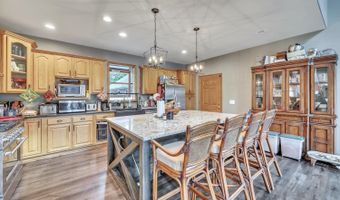 1011 Hwy 15, Armstrong, IA 50514