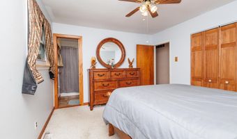 2207 5TH St, Atco, NJ 08004