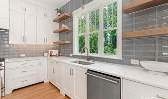 3009 Commonwealth Ave, Charlotte, NC 28205