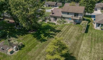 914 S Duesenberg Dr, Auburn, IN 46706