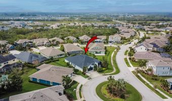 6927 CRESTPOINT Dr, Apollo Beach, FL 33572