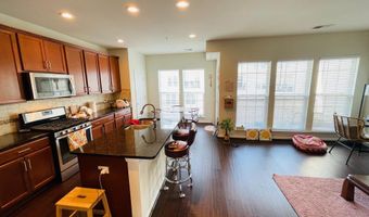 42699 WARDLAW Ter, Ashburn, VA 20147