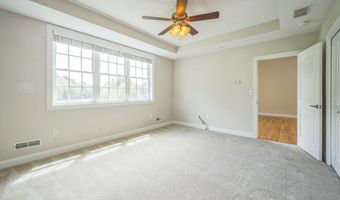 53 Baldwin Rd 1401, Billerica, MA 01821