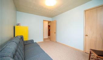 950 Kirwan Dr, Austintown, OH 44515