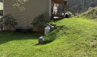 210 Triple Fork Rd, Cullowhee, NC 28723