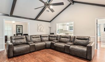 102 Pinehurst Pl, Benton, LA 71006