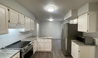 2702 Maitland Dr, Ann Arbor, MI 48105