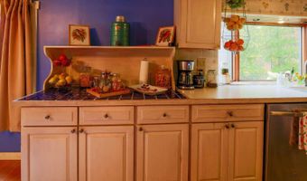 1312 Macintosh Hill Rd, Bethel, VT 05060