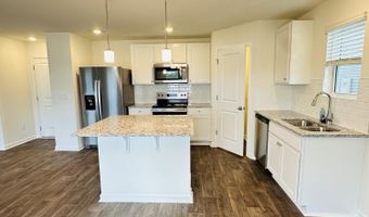 6079 Willutuck Dr, Boiling Springs, SC 29316