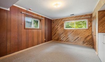 886 LINN Ave, Oregon City, OR 97045