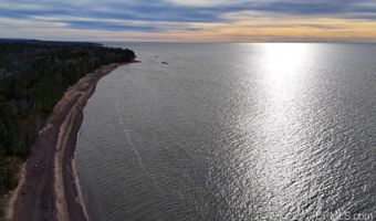 5877 Five Mile Point Rd, Allouez, MI 49805